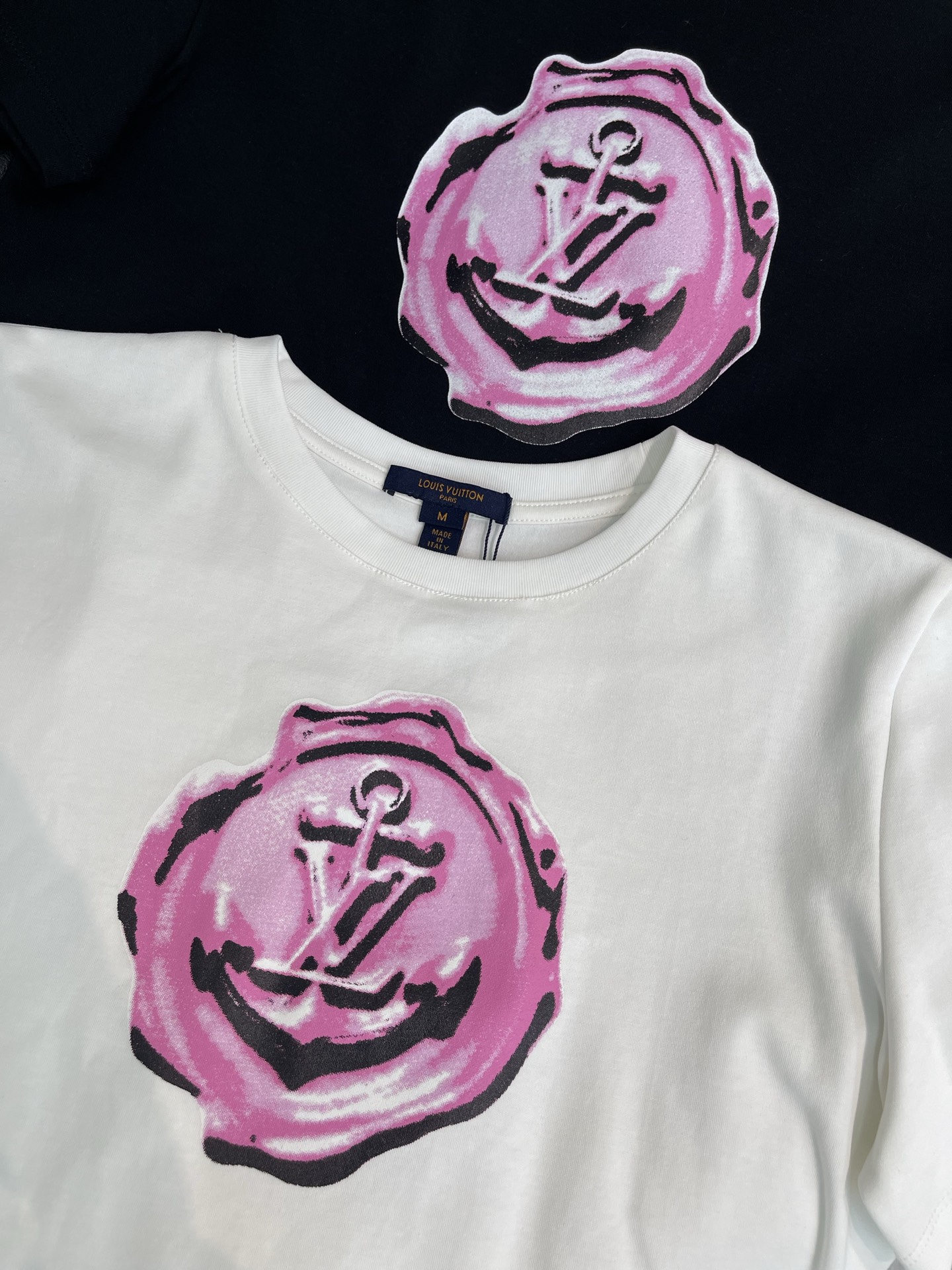 Women's short sleeves
